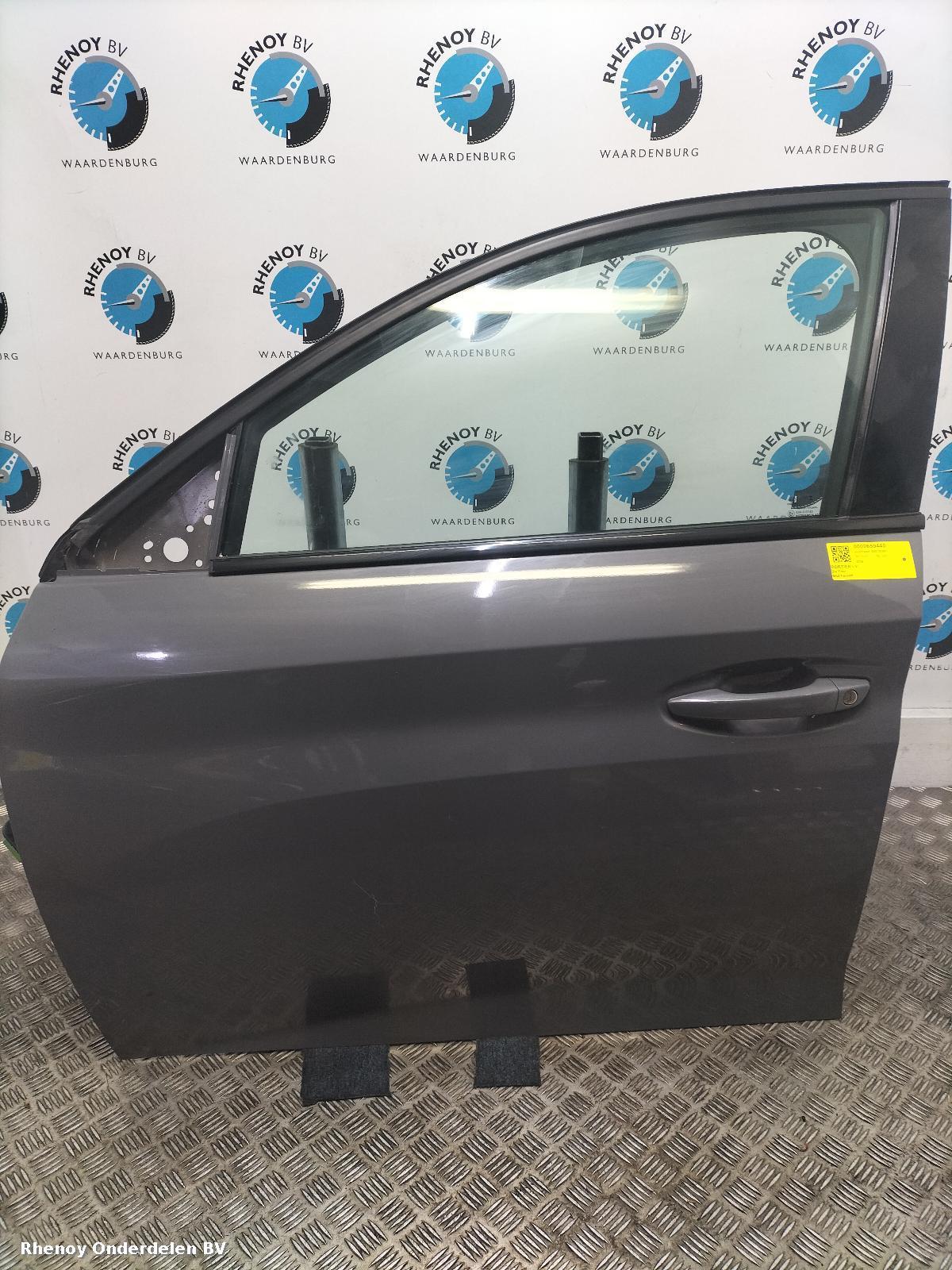 Bekijk Auto-onderdeel PORTIER LV  PEUGEOT 208 2025