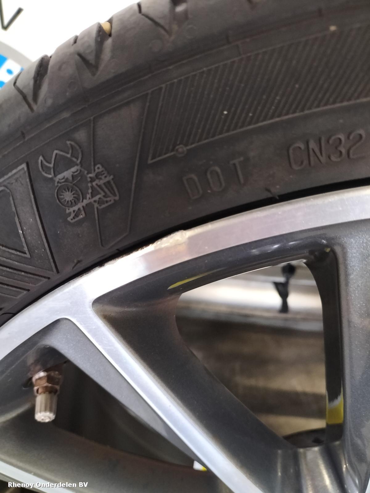View Auto part VELG MERCEDES C CLASS 2015