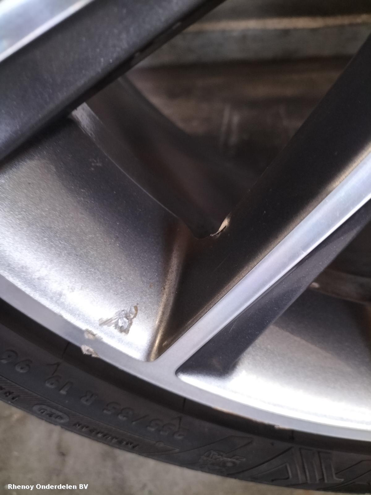 View Auto part VELG MERCEDES C CLASS 2015
