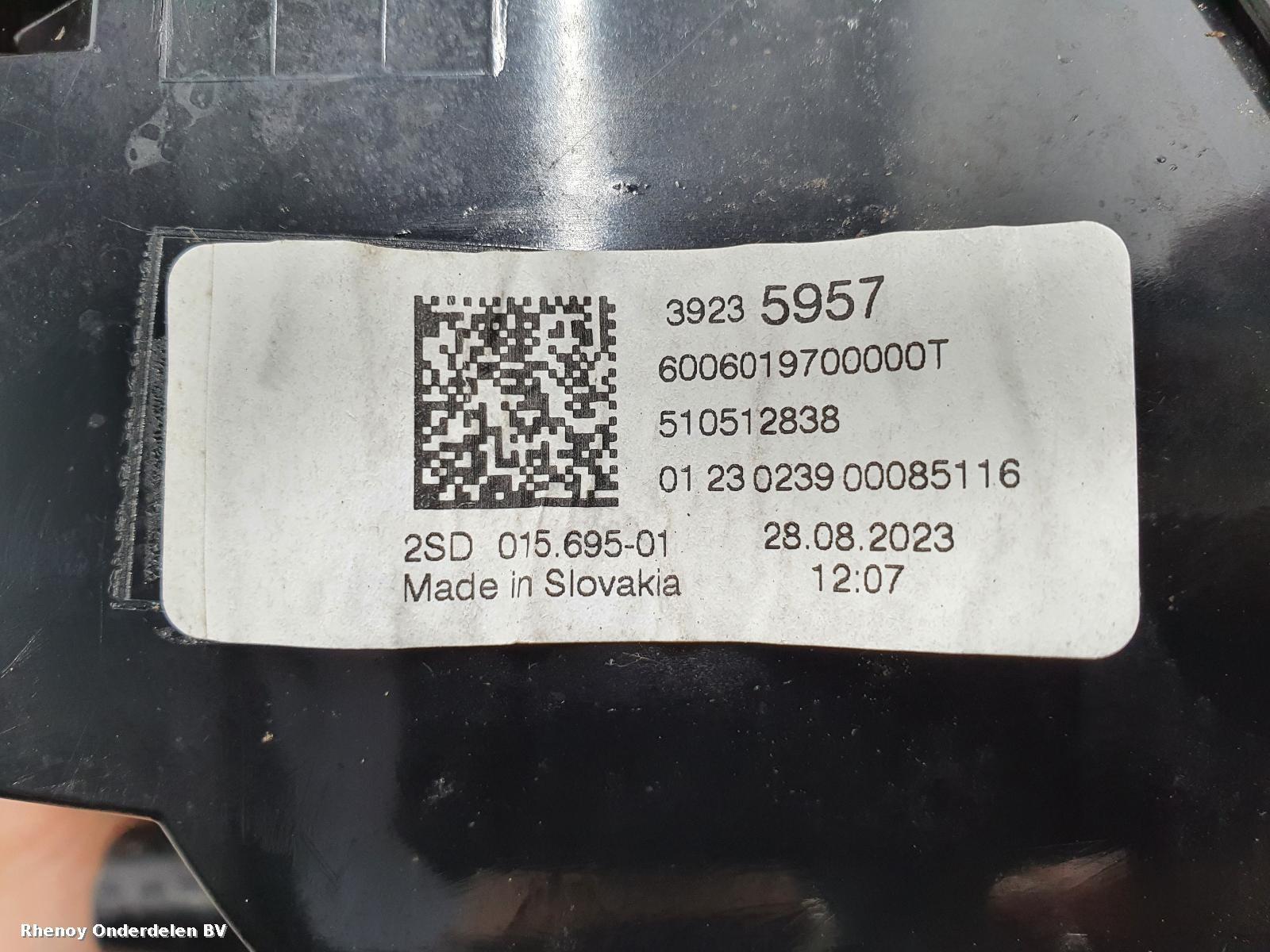 View Auto part ACHTERLICHT L OPEL / VAUXHALL CROSSLAND 2023