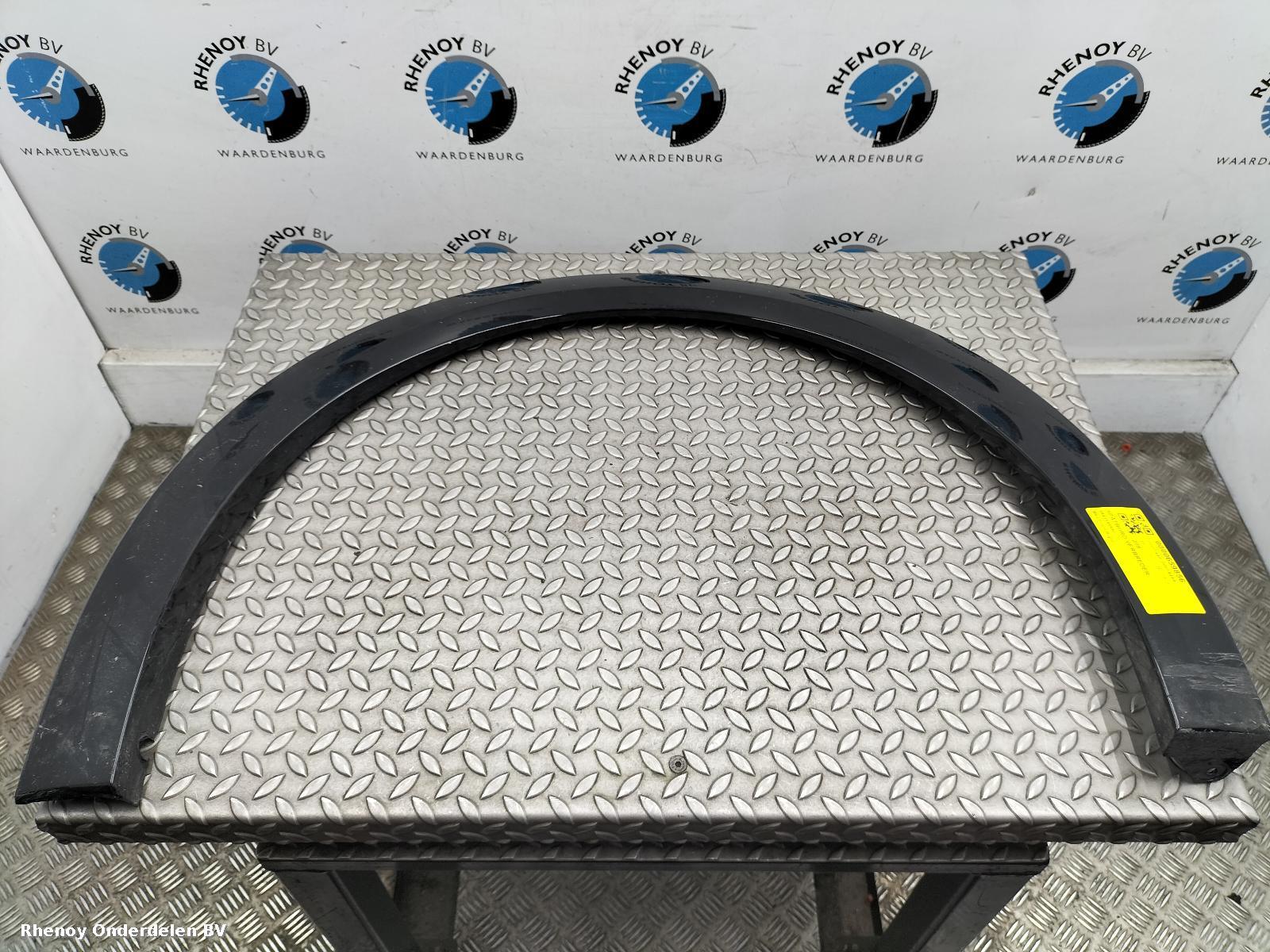 Bekijk Auto-onderdeel SPATBORD VERBREDER PEUGEOT 208 2025