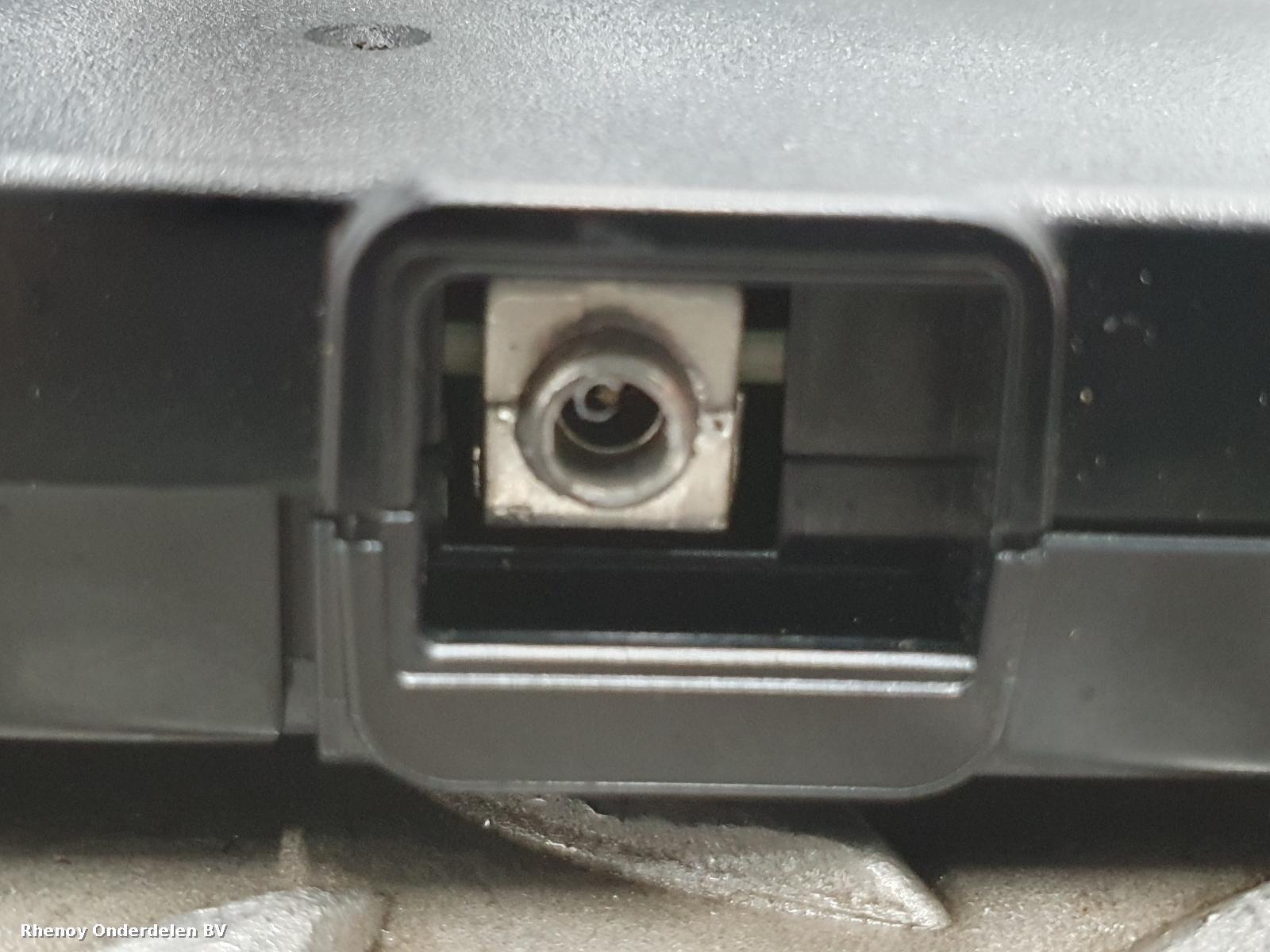 View Auto part ANTENNE PEUGEOT 208 2025