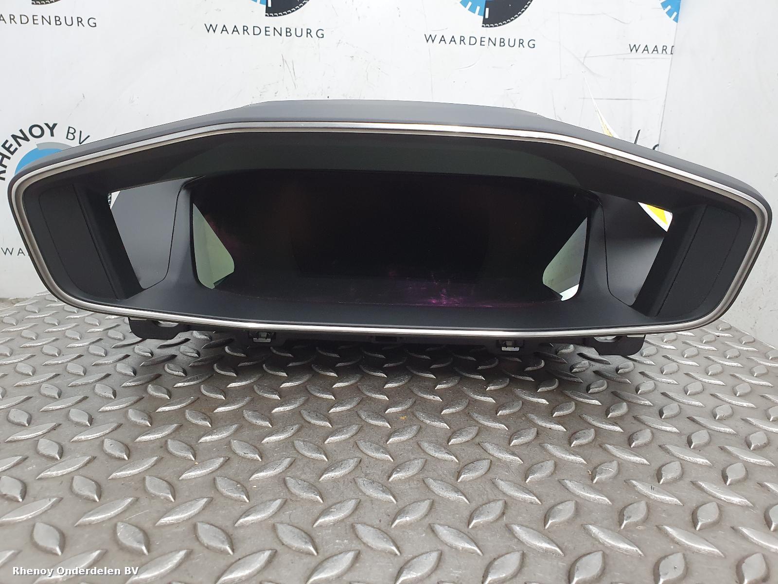 Bekijk Auto-onderdeel KLOKKENPANEEL PEUGEOT 208 2025