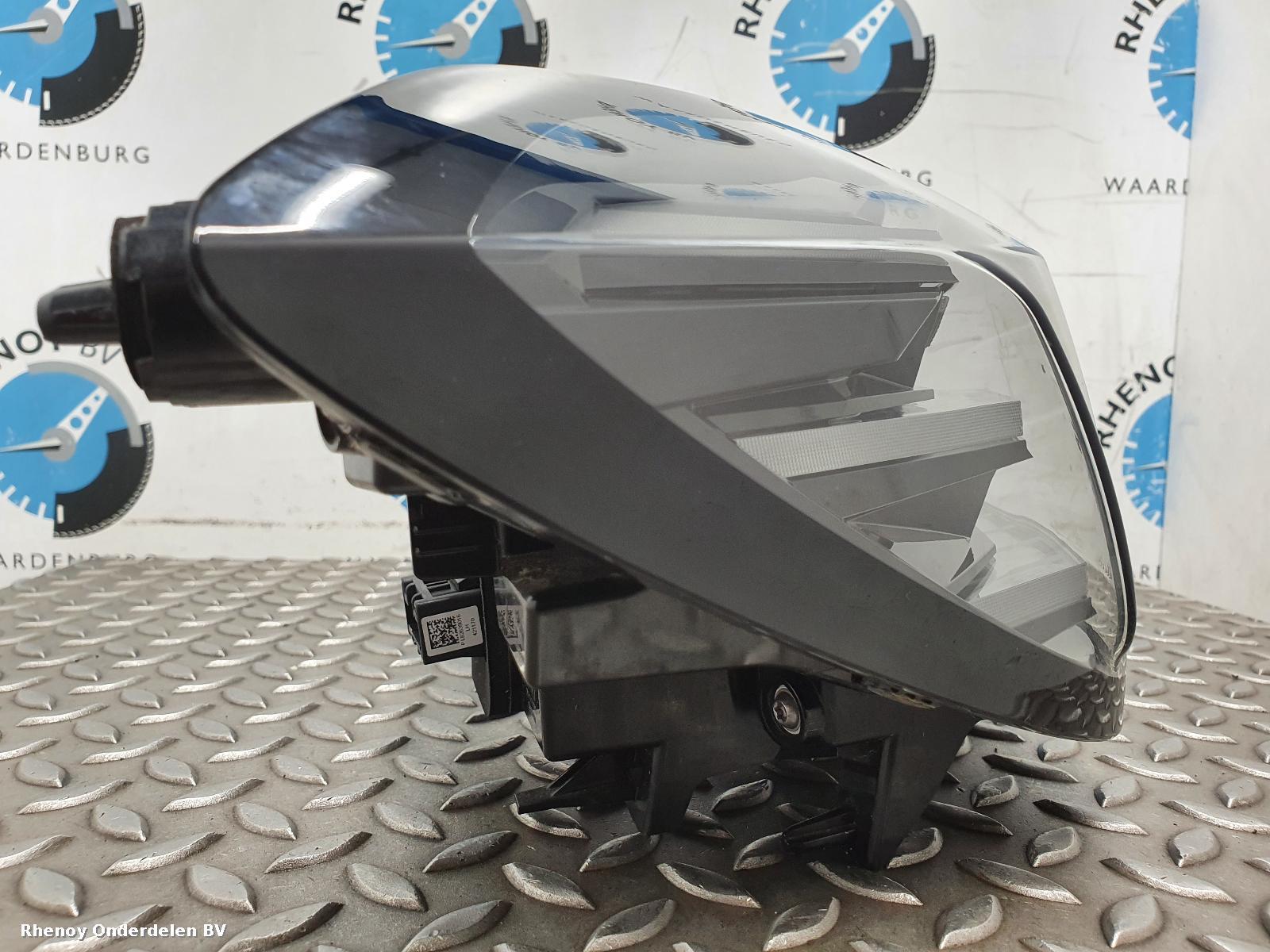 View Auto part ACHTERLICHT L PEUGEOT 208 2025