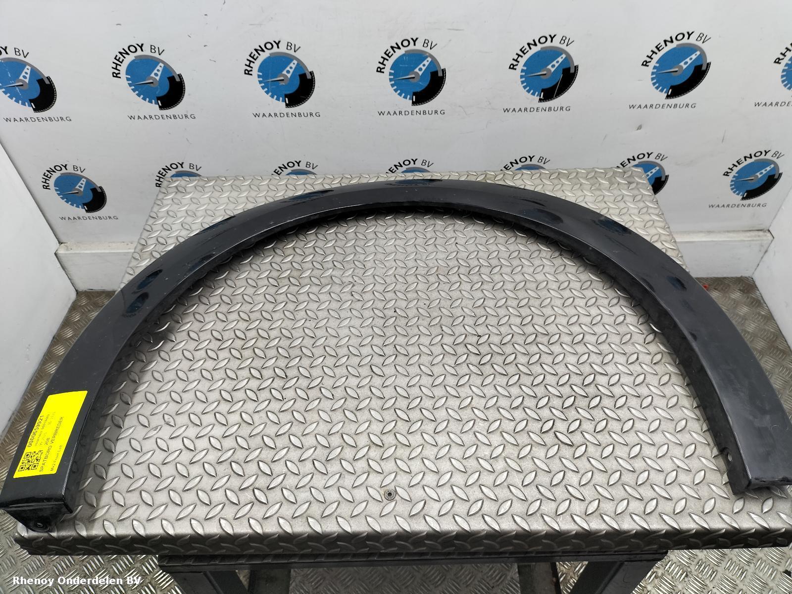 Bekijk Auto-onderdeel SPATBORD VERBREDER PEUGEOT 208 2025
