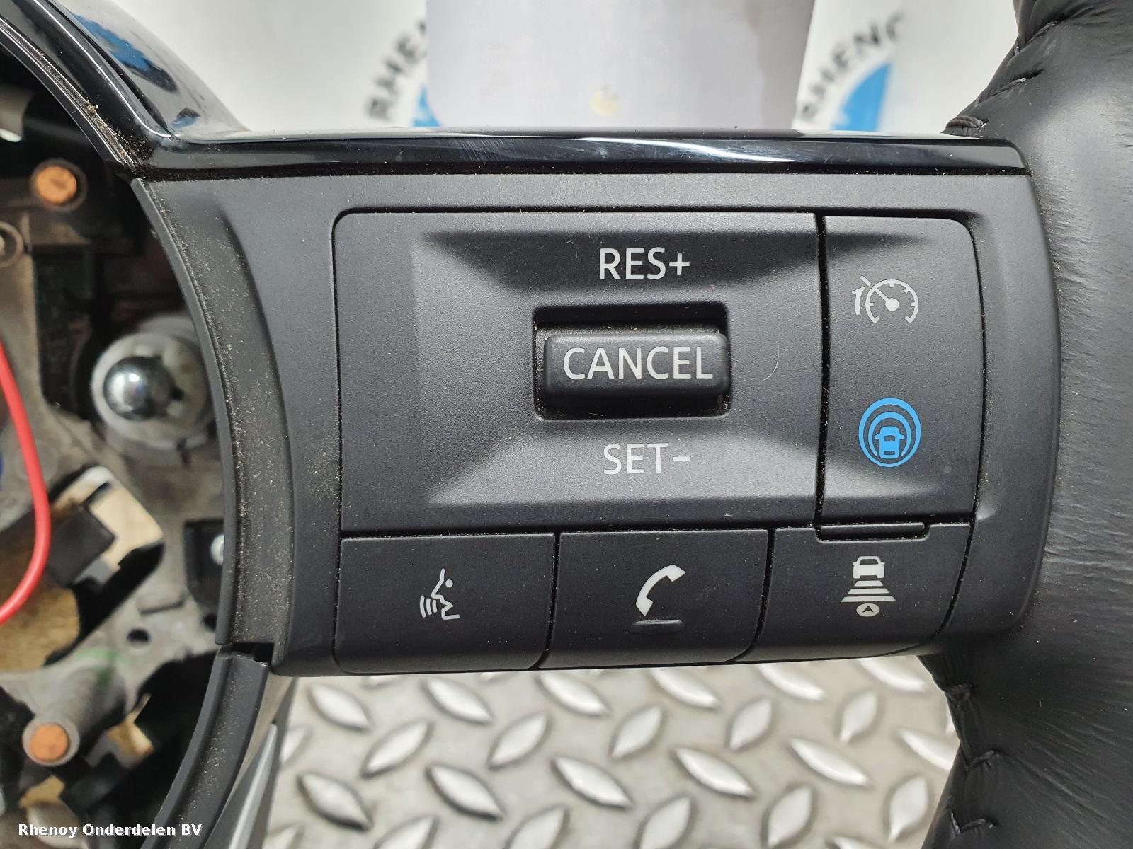 View Auto part STUURWIEL NISSAN QASHQAI 2024