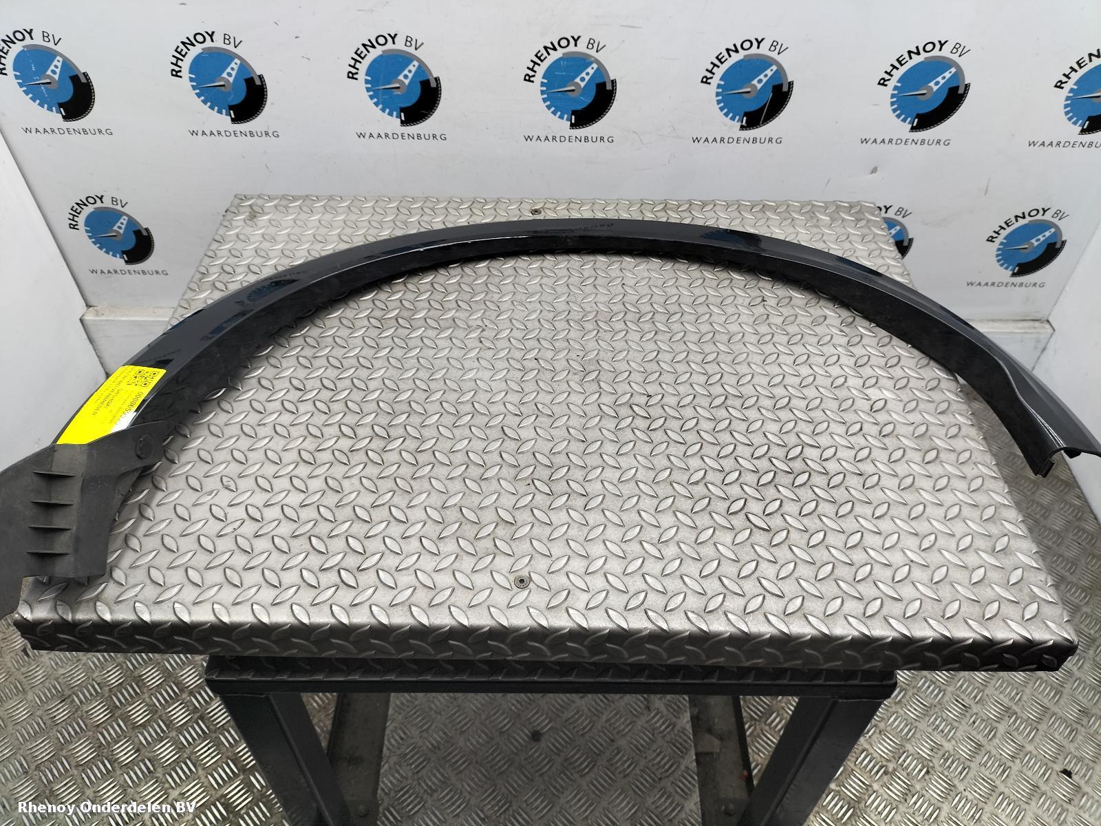 Bekijk Auto-onderdeel SPATBORD VERBREDER NISSAN QASHQAI 2024