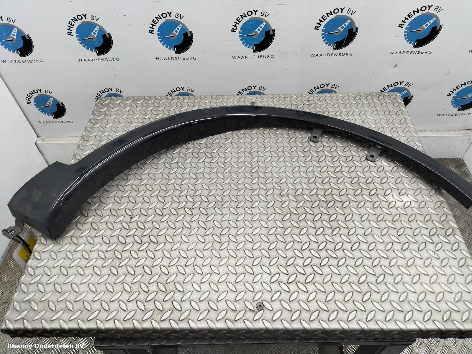 Bekijk Auto-onderdeel SPATBORD VERBREDER NISSAN QASHQAI 2024