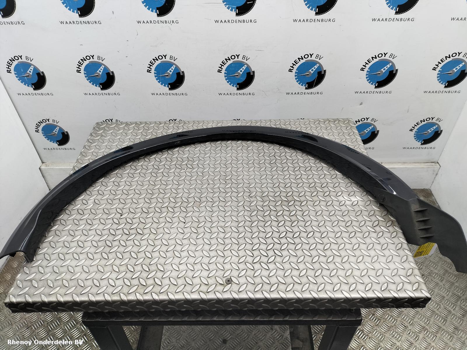 Bekijk Auto-onderdeel SPATBORD VERBREDER NISSAN QASHQAI 2024