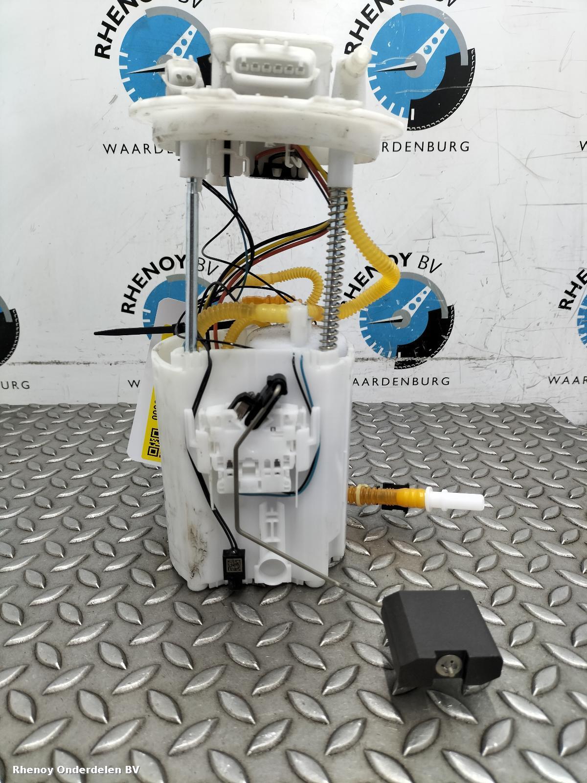 Bekijk Auto-onderdeel BRANDSTOF POMP (IN TANK)  NISSAN QASHQAI 2024
