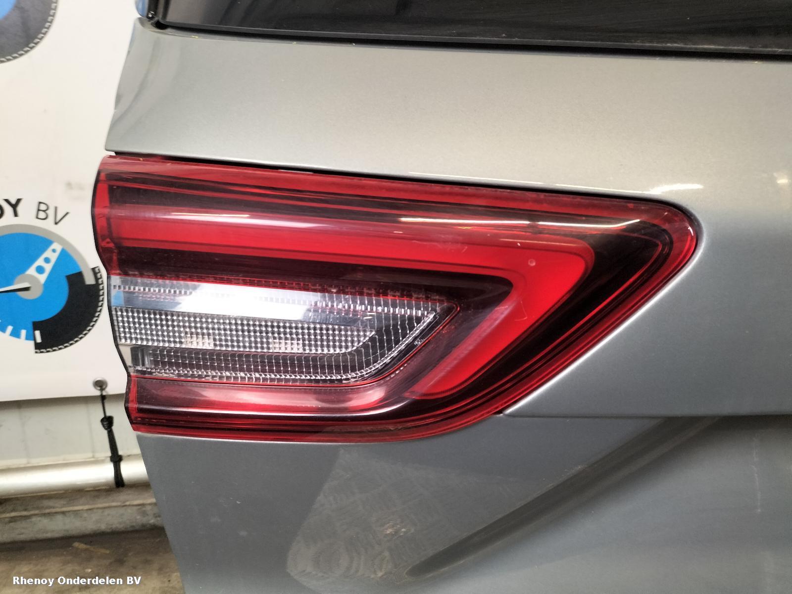 Bekijk Auto-onderdeel ACHTERLICHT L FORD KUGA 2024