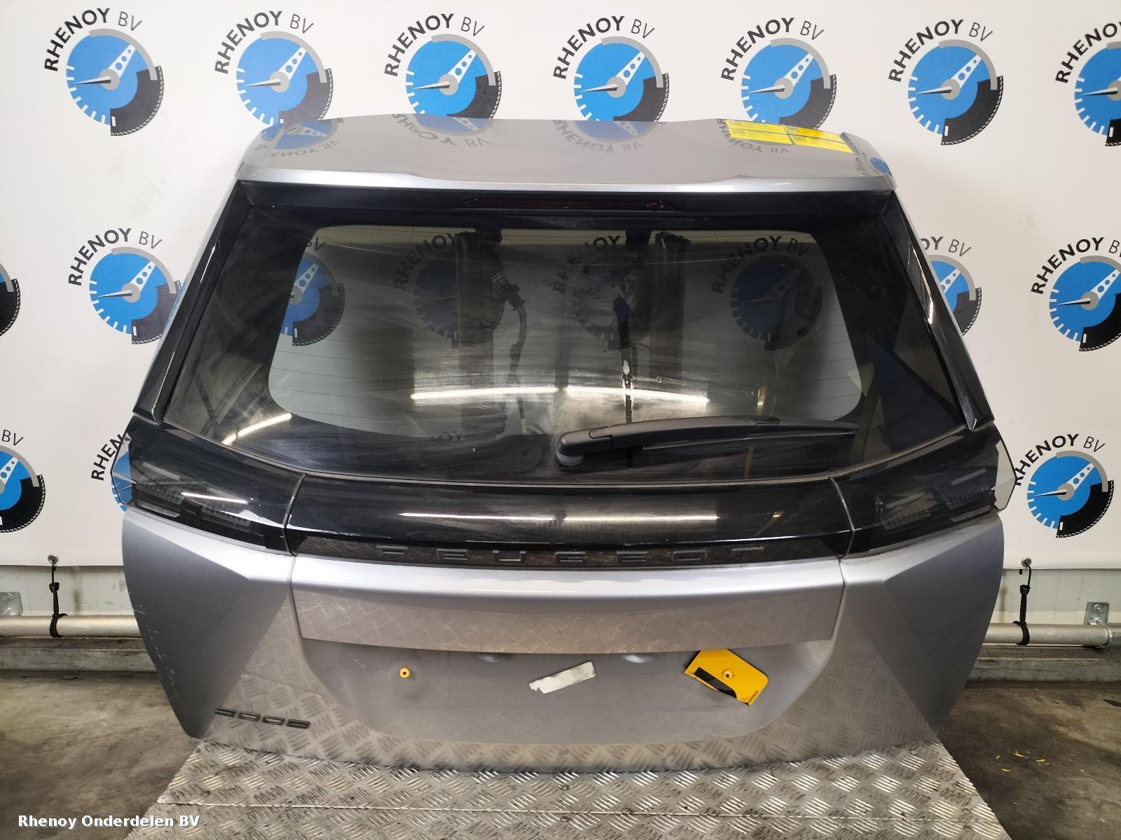 Bekijk Auto-onderdeel ACHTERKLEP PEUGEOT 2008 2023