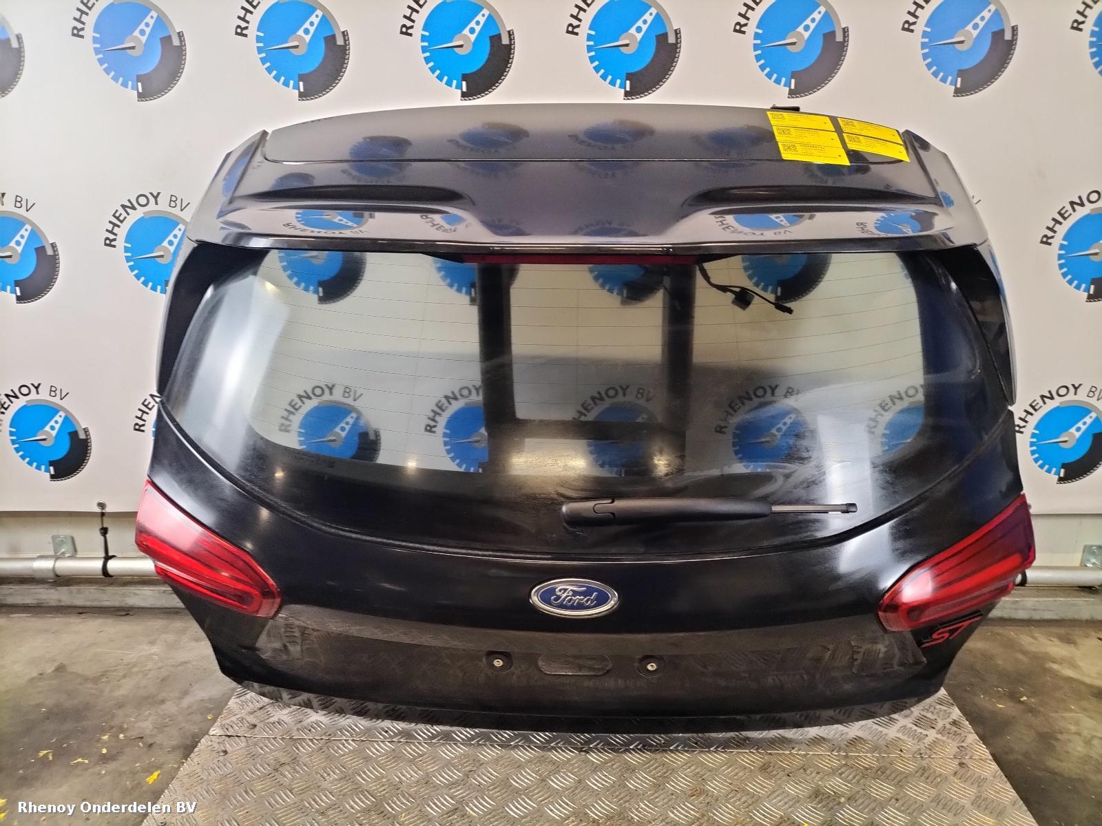 Bekijk Auto-onderdeel ACHTERKLEP FORD FOCUS 2023