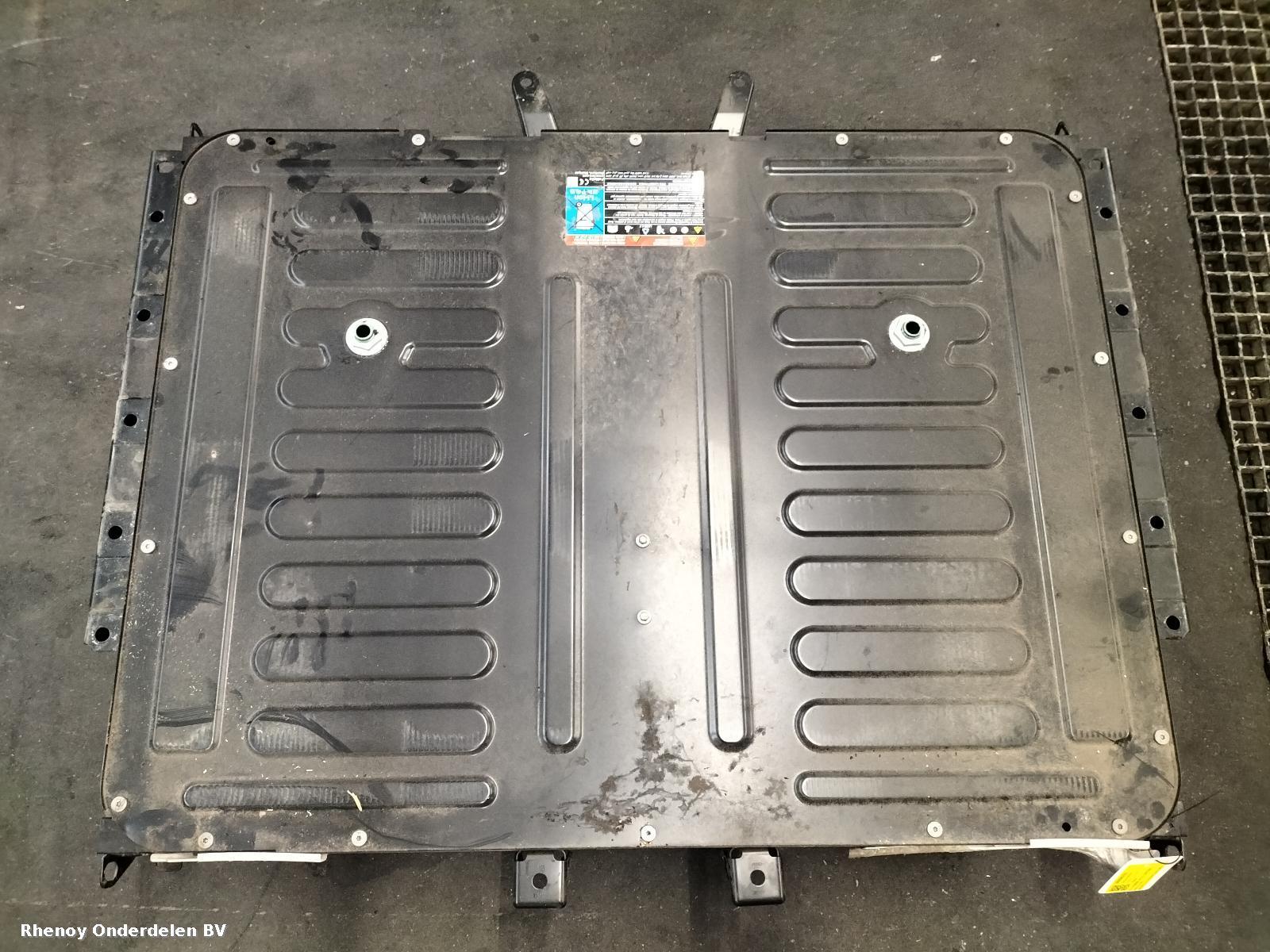 Bekijk Auto-onderdeel EV / HYBRIDE ACCU / BATTERIJ (HOOG VOLTAGE) FORD KUGA 2024