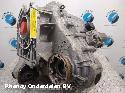 View Auto part TUSSENBAK LAND ROVER RANGE ROVER 2014