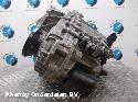 View Auto part TUSSENBAK LAND ROVER DISCOVERY 2018