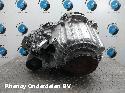 View Auto part TUSSENBAK LAND ROVER RANGE ROVER 2016