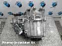 View Auto part TUSSENBAK LAND ROVER RANGE ROVER 2016